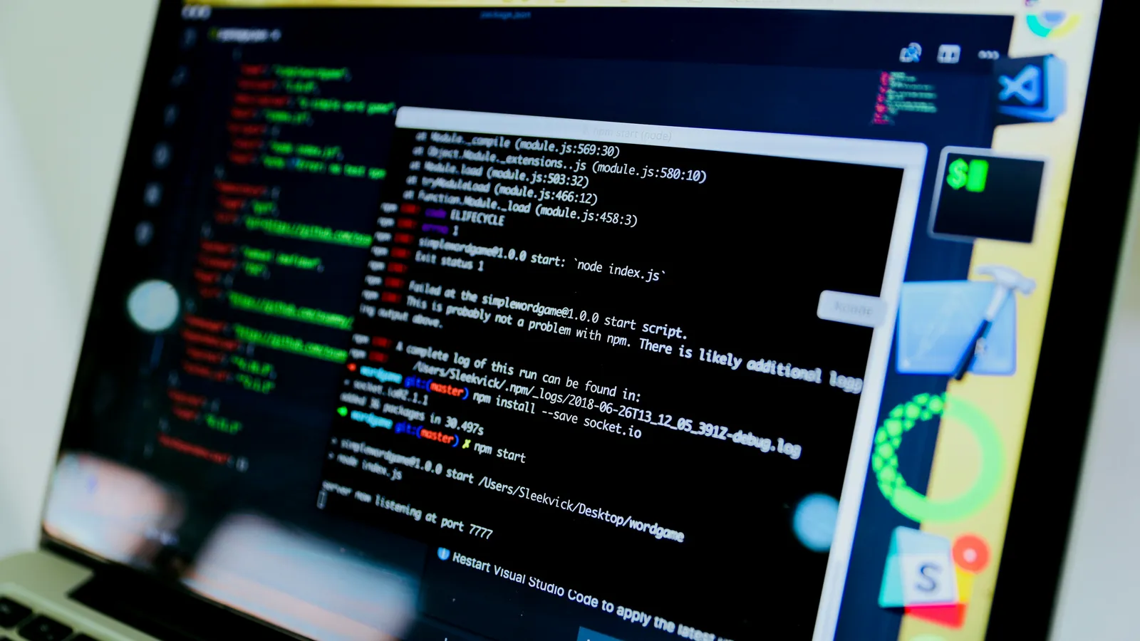 Custom GPT falsi su OpenAI usati per installare malware - copertina dell'articolo
